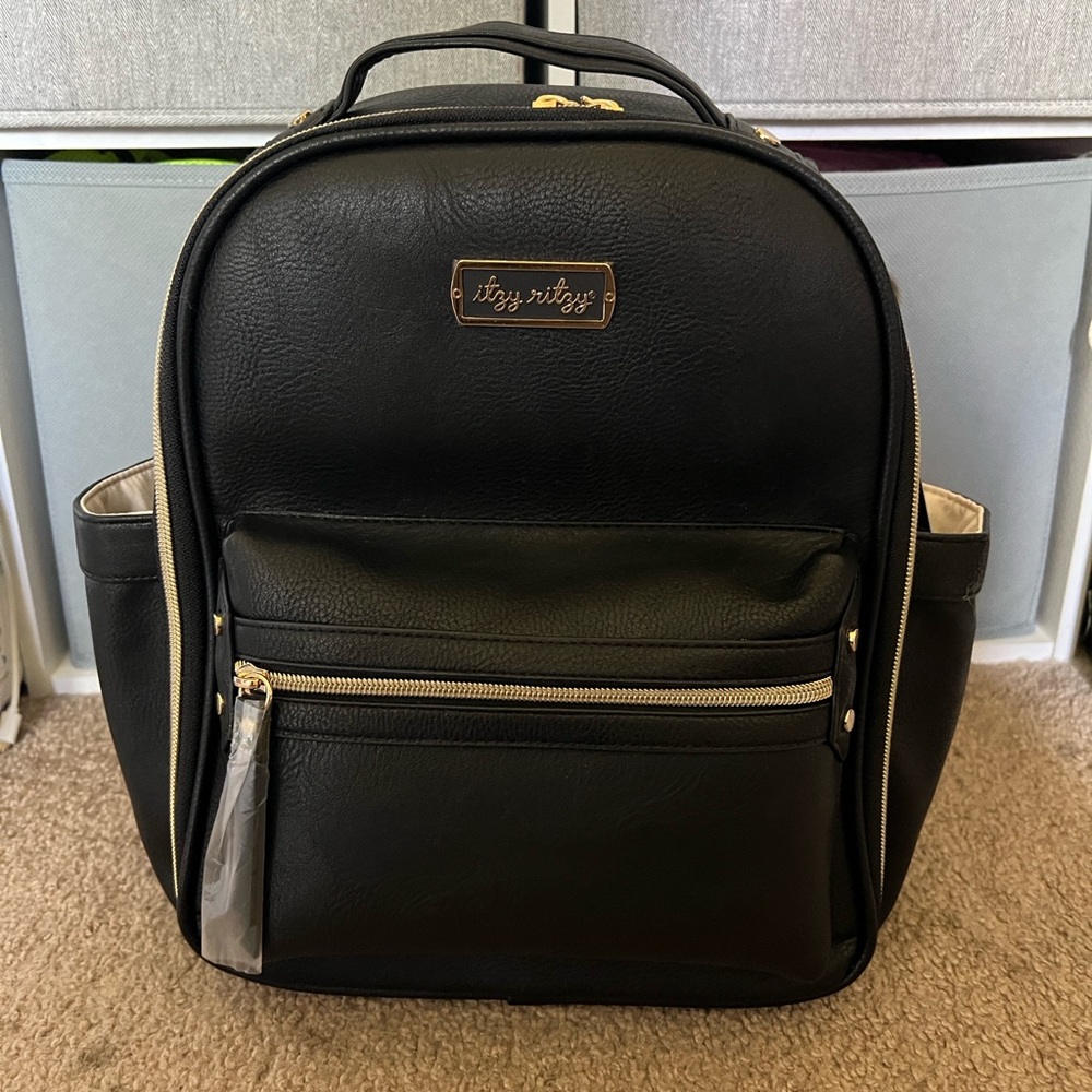 New Itzy Ritzy Mini Plus Black Backpack Diaper Bag